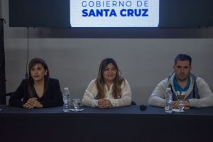 Con más de 500 inscriptos inició el 2° Congreso de Educación Física y Deporte
