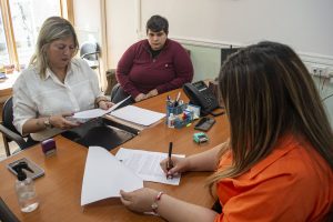 Firmaron convenio para mejorar el acceso de los santacruceños al DNI