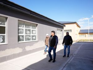 Vidal en Pico Truncado: “Seguimos apostando por la educación pública”