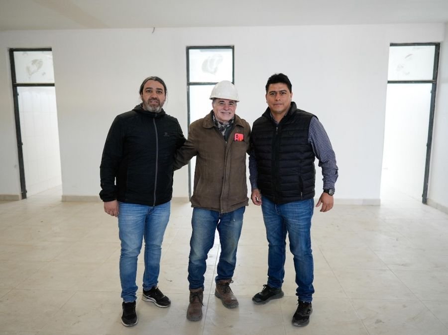 Vidal en Pico Truncado: “Seguimos apostando por la educación pública”