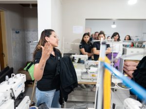 Vidal: “Esta fábrica es un ejemplo del compromiso y la fuerza productiva de las mujeres santacruceñas”