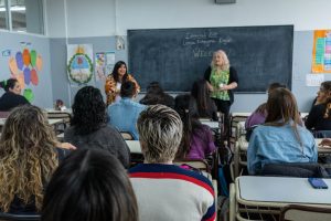 Más de 250 aspirantes rinden los exámenes de idoneidad