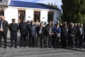 El Gobierno participa de los actos por el 140° Aniversario de la Policía de Santa Cruz