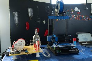 Estudiantes presentaron el Proyecto “Plásticos hasta en el aire que respiramos” en el Centro Cultural