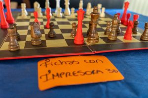 Estudiantes presentaron el Proyecto “Plásticos hasta en el aire que respiramos” en el Centro Cultural