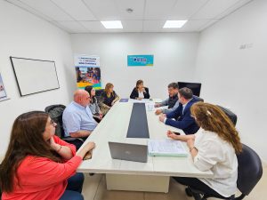 Se firmó un convenio que permitirá implementar la capacitación de “Operario Filetero”