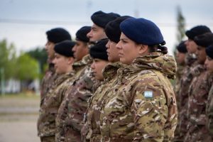 Educación entregó certificados de capacitación a personal del Ejército
