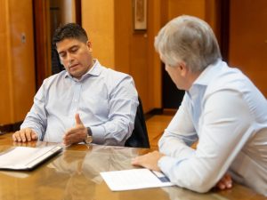 El Gobernador Claudio Vidal avanza en la compensación de la deuda de Nación con la provincia