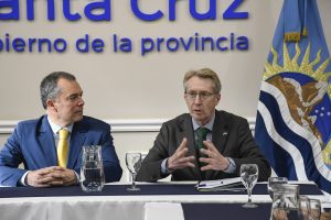 Mesa empresarial en Casa de Gobierno: Santa Cruz y Suecia abren diálogo para inversores