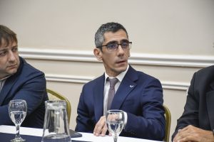 Mesa empresarial en Casa de Gobierno: Santa Cruz y Suecia abren diálogo para inversores