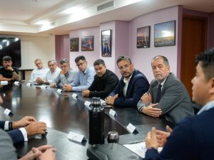 Vidal: “Estoy abierto a todas las ideas y sugerencias para garantizar el desarrollo marítimo”