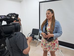 Histórica firma de contrato de servicios para las cooperativas educativas de la provincia