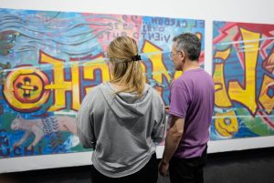 Artistas callejeros ultiman detalles para la inauguración de la muestra “La Calle en Bellas Artes”