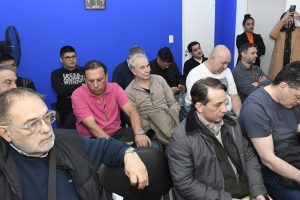 Abrieron sobres de las licitaciones para las 56 Viviendas en Río Gallegos y el gimnasio deportivo para Los Antiguos