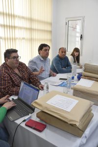 Abrieron sobres de las licitaciones para las 56 Viviendas en Río Gallegos y el gimnasio deportivo para Los Antiguos