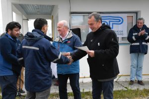 El Gobierno Provincial reconoció la labor de los empleados de Servicios Públicos