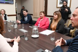 Santa Cruz avanza en políticas de la infancia y adolescencia