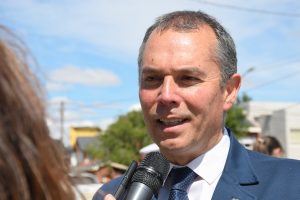 Álvarez asistió al cambio de mando en la Prefectura de Zona Mar Argentino Sur