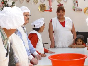 Solidaridad y espíritu navideño de nuestros adultos mayores