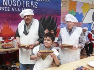 Solidaridad y espíritu navideño de nuestros adultos mayores