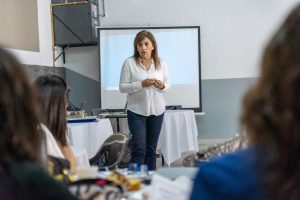 Rasgido: “Para definir políticas públicas se requieren de instancias de reflexión, discusión y evaluación”