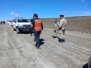 Gobernador Gregores: Protección Civil rescató a una familia mendocina atrapada en la ruta durante las intensas lluvias