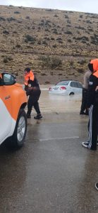 Gobernador Gregores: Protección Civil rescató a una familia mendocina atrapada en la ruta durante las intensas lluvias