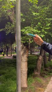 Incidente en Plaza San Martín: Bomberos detectaron tres postes energizados