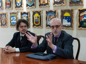 Santa Cruz concreta un avance decisivo en conectividad aérea con la creación de un hub de vuelos regionales