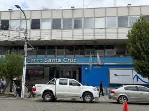 El Gobierno Provincial y Banco Santa Cruz fortalecen herramientas financieras para el desarrollo regional