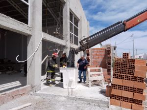 Entes provinciales asisten a la población ante el temporal de fuertes vientos