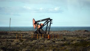 Hidrocarburos: búsqueda de inversiones, sostenimiento del empleo y la producción