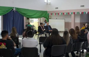 Fernández: “Tenemos que pensar a la salud mental desde una perspectiva comunitaria”