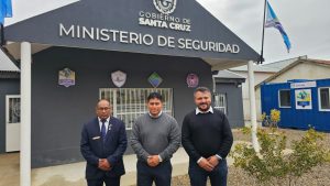 Vidal inauguró la sede del Ministerio de Seguridad y la División de Infantería ZN en Caleta Olivia