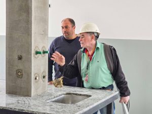 IDUV relevó los trabajos que se concretan en la Escuela N°85 de Pico Truncado