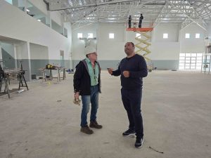 IDUV relevó los trabajos que se concretan en la Escuela N°85 de Pico Truncado