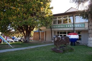 Santa Cruz participó en la Mesa Ovina Patagónica durante el Centenario de la Sociedad Rural de Esquel