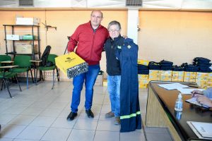 Bujer sobre la entrega de indumentaria: “Esta es una acción que se replicará en toda la provincia”