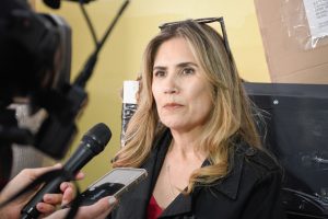 El Gobierno entregó equipos de calefacción al Colegio N° 25 de Río Gallegos