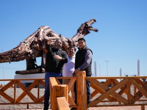 Vidal recorrió obras en Pico Truncado: "Con pertenencia y administración responsable se puede crecer"