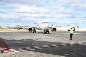 El Gobierno de Santa Cruz y Flybondi inauguraron la ruta aérea que une a Río Gallegos con Buenos Aires