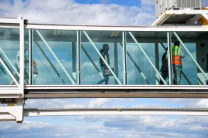 El Gobierno de Santa Cruz y Flybondi inauguraron la ruta aérea que une a Río Gallegos con Buenos Aires