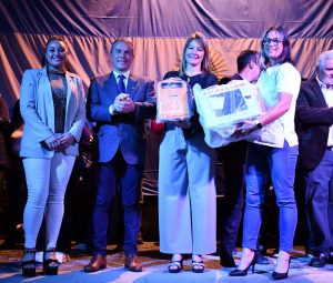 El Gobierno acompañó los festejos por el 77° Aniversario de Los Antiguos