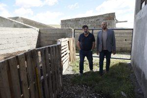 Proyectan ampliar el Matadero de Puerto Santa Cruz: más oportunidades para productores y una salida comercial para el guanaco