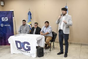 Distrigas SA entregó indumentaria de trabajo a todas sus delegaciones