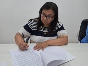 Educación firmó convenio de colaboración con el Instituto de Ciencia, Tecnología e Innovación