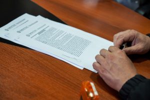 Educación firmó convenio para el mantenimiento de escuelas con la Municipalidad de El Chaltén