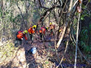 Santa Cruz en alerta: Brigadistas se ponen a disposición para combatir los incendios en la Comarca Andina