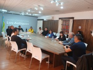 El Gobierno puso en marcha la construcción del gimnasio de la Escuela N° 15 de Los Antiguos
