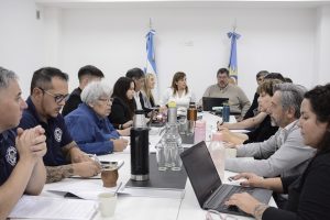 Paritaria Docente: El Gobierno presentó nueva oferta salarial con cláusula gatillo y 100% de aumento en asignaciones escolares